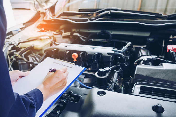 Automotive Technician: What Is It? and How to Become One? | Ziprecruiter