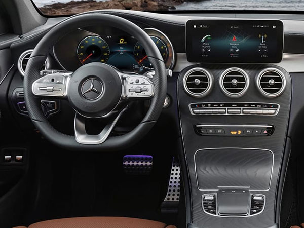 2022 Mercedes-Benz GLC Interior
